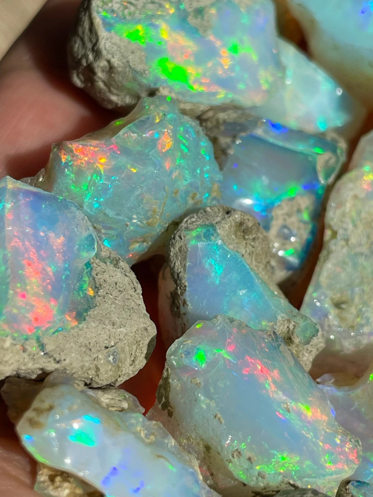 40Ct Natural Ethiopian Jumbo Welo Fire Opal Rough Specimen Gemstone Lot 40Ct Natural Ethiopian Jumbo Welo Fire Opal Rough Specimen Gemstone Lot