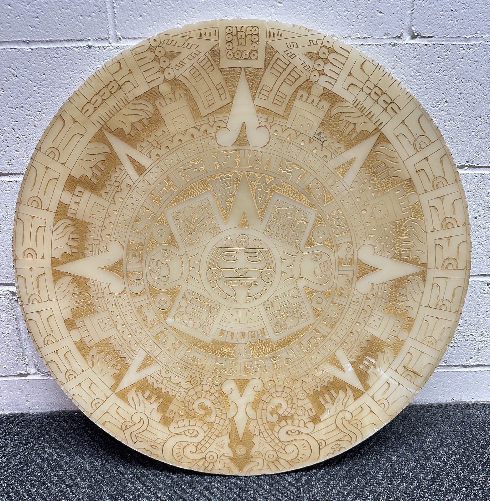 RARE Vtg Mexican Onyx Aztec Sun Calendar Table Top 30" Hand-Carved Natural Stone