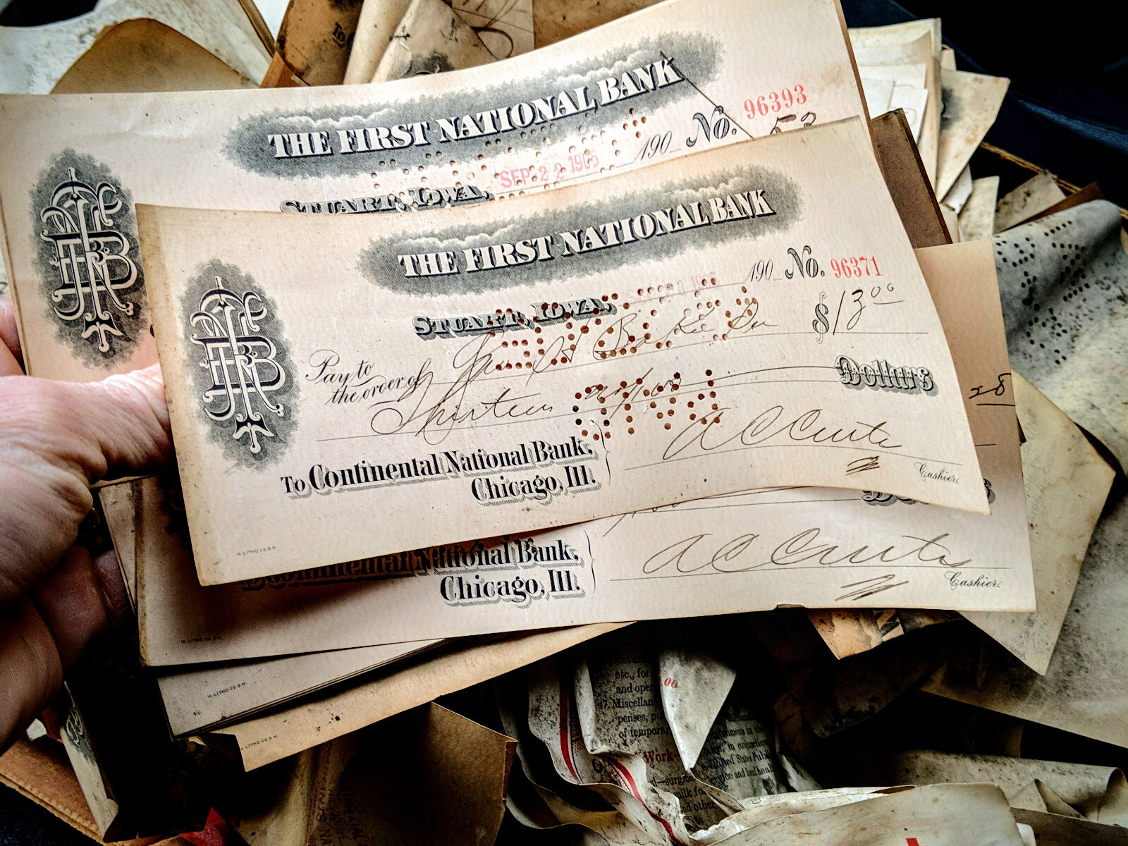 Bank Check-Bank Bonnie & Clyde robbed-Collectible 1900s Vintage old Ephemera Bank Check-Bank Bonnie & Clyde robbed-Collectible 1900s Vintage old Ephemera