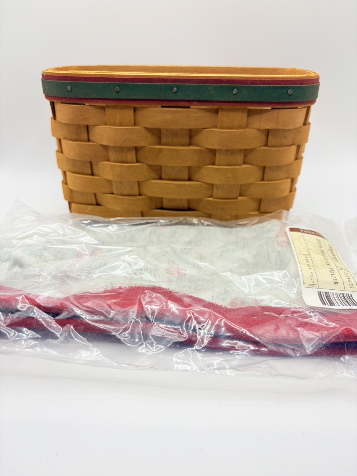 Longaberger 2004 Holiday Helper Christmas Basket Combo W/ Liner & Protector Longaberger 2004 Holiday Helper Christmas Basket Combo W/ Liner & Protector