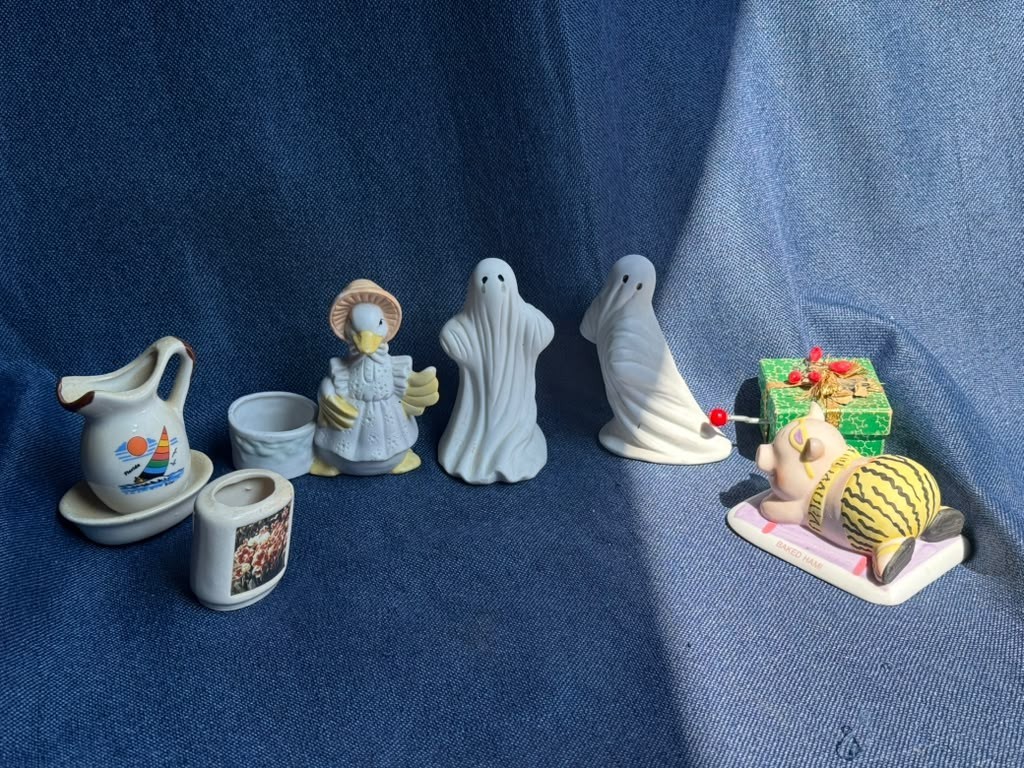 Vintage Figurines 7 Pc Lot Enesco 1986 Pig Tales Japan Ceramic Music Box Florida Vintage Figurines 7 Pc Lot Enesco 1986 Pig Tales Japan Ceramic Music Box Florida