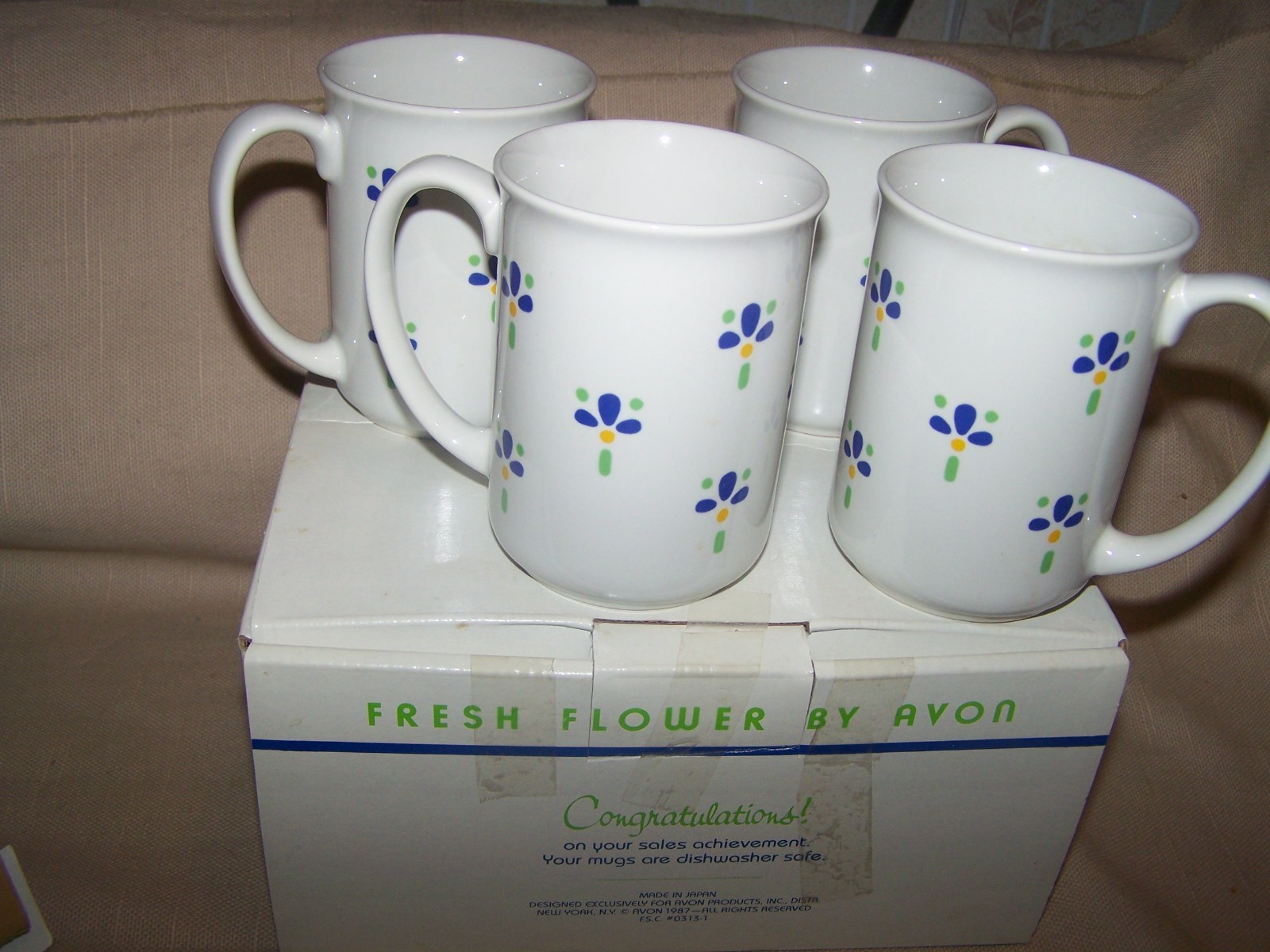Vintage Avon Fresh Flowers Coffee Cups 1987 Stoneware Floral Mugs Set of 4 NEW Vintage Avon Fresh Flowers Coffee Cups 1987 Stoneware Floral Mugs Set of 4 NEW
