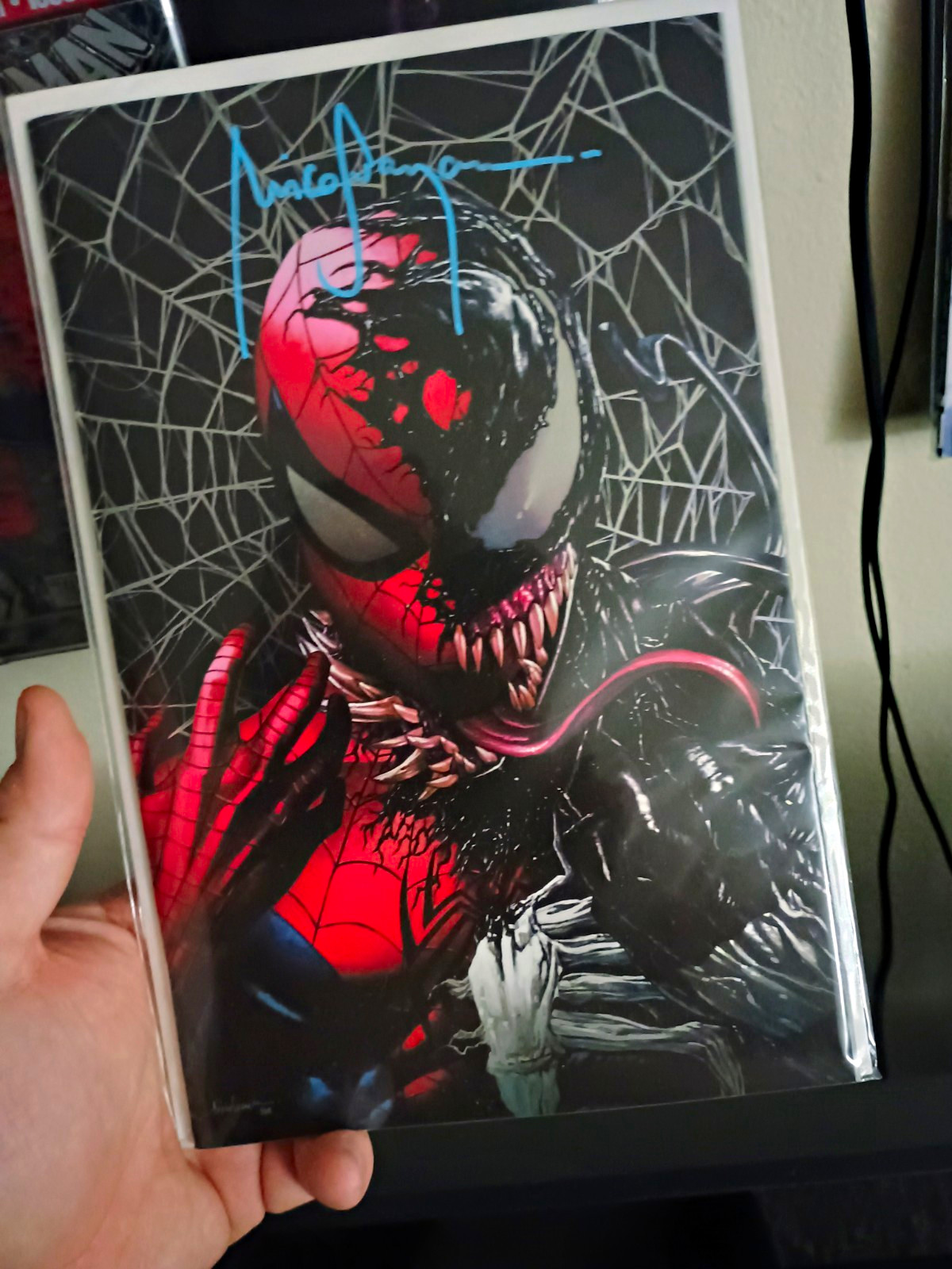 Mico Suayan Signed Spider-Man & Venom Marvel Cover Art Print w/ COA Mico Suayan Signed Spider-Man & Venom Marvel Cover Art Print w/ COA