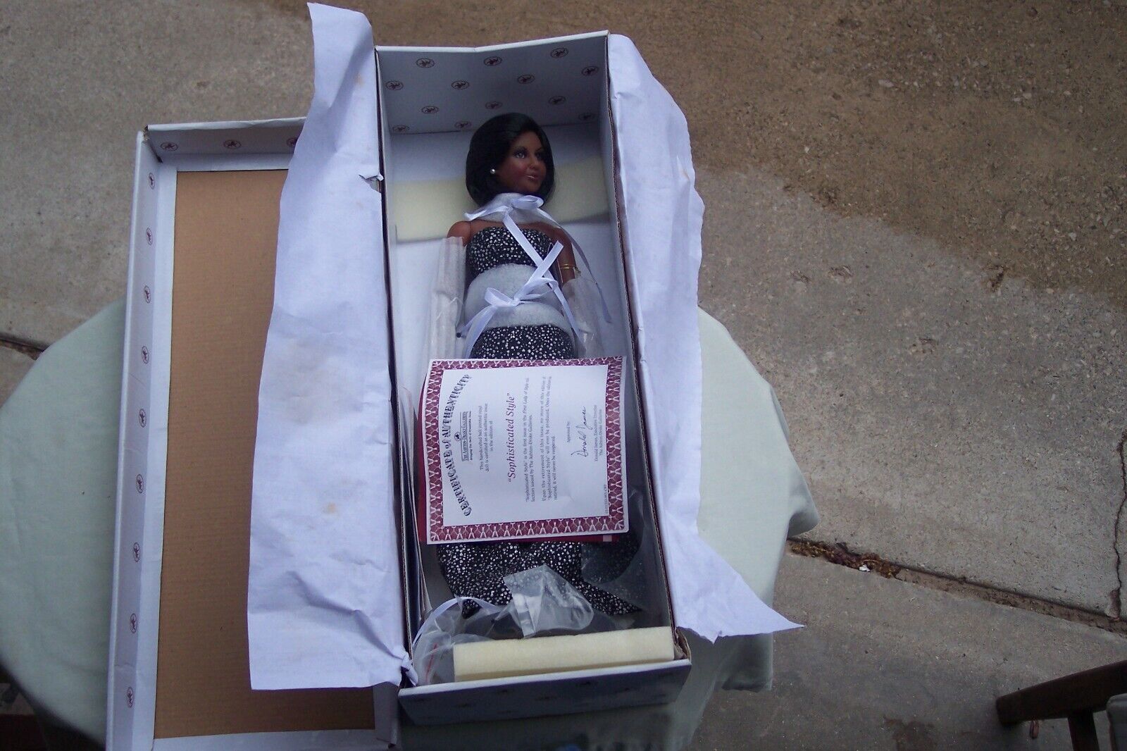 2009 Michelle Obama Doll \