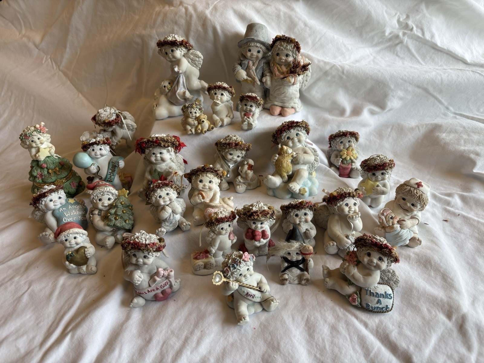 Vintage Dreamsicles Figurine lot Of 27 - Signed By The Creator Kristen Haynes Vintage Dreamsicles Figurine lot Of 27 - Signed By The Creator Kristen Haynes