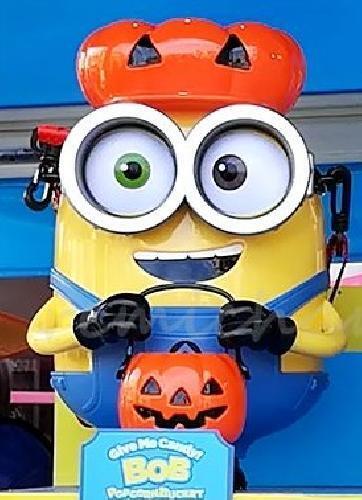USJ Minions Popcorn Bucket Halloween Version Eyes Move Disney Universal Studios
