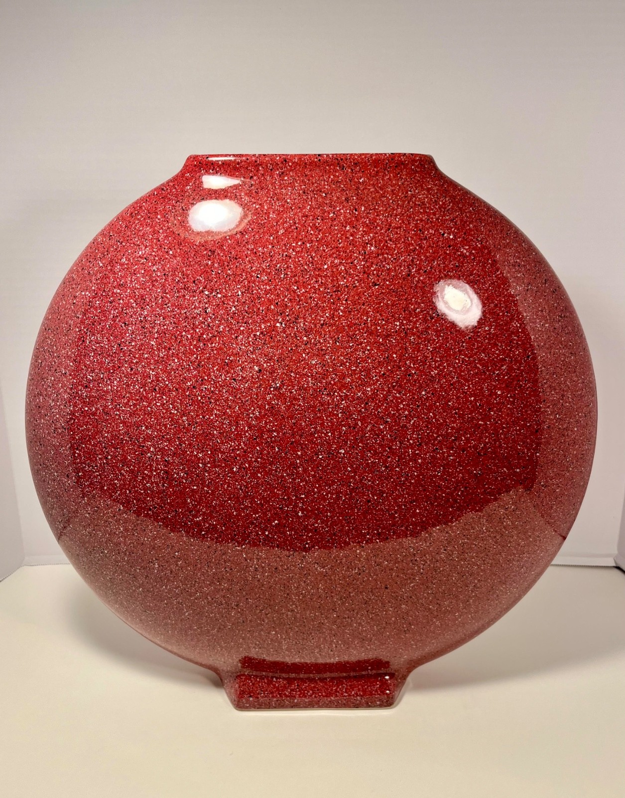 RARE 1980s Dante Baldelli Italy Flat Coral Ceramic Vase 15” Vintage Italian RARE 1980s Dante Baldelli Italy Flat Coral Ceramic Vase 15” Vintage Italian