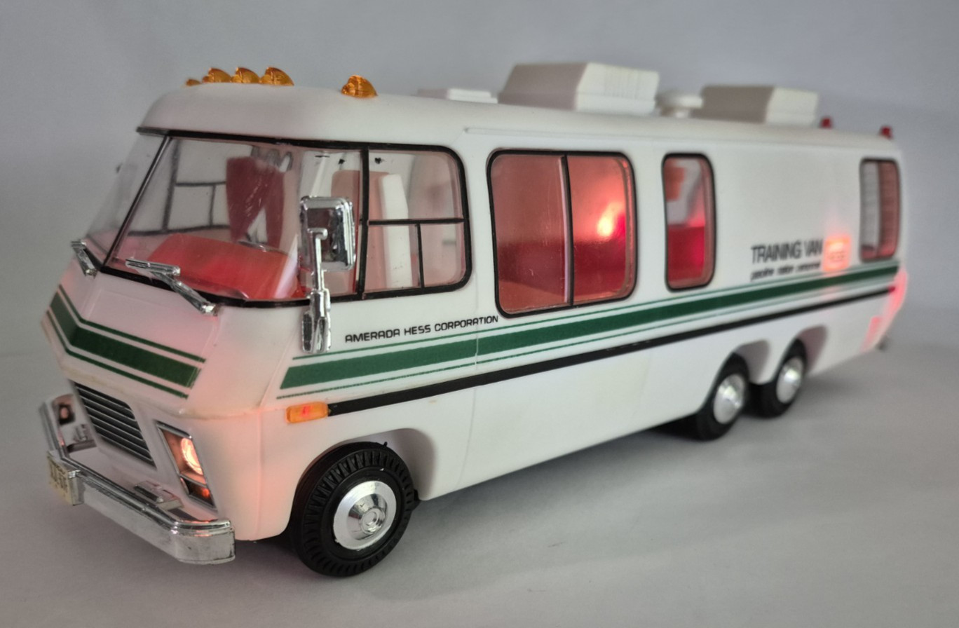 Vintage 1978/1980 Hess Training Van Stamped 1978 Lights Work Box Vintage 1978/1980 Hess Training Van Stamped 1978 Lights Work Box