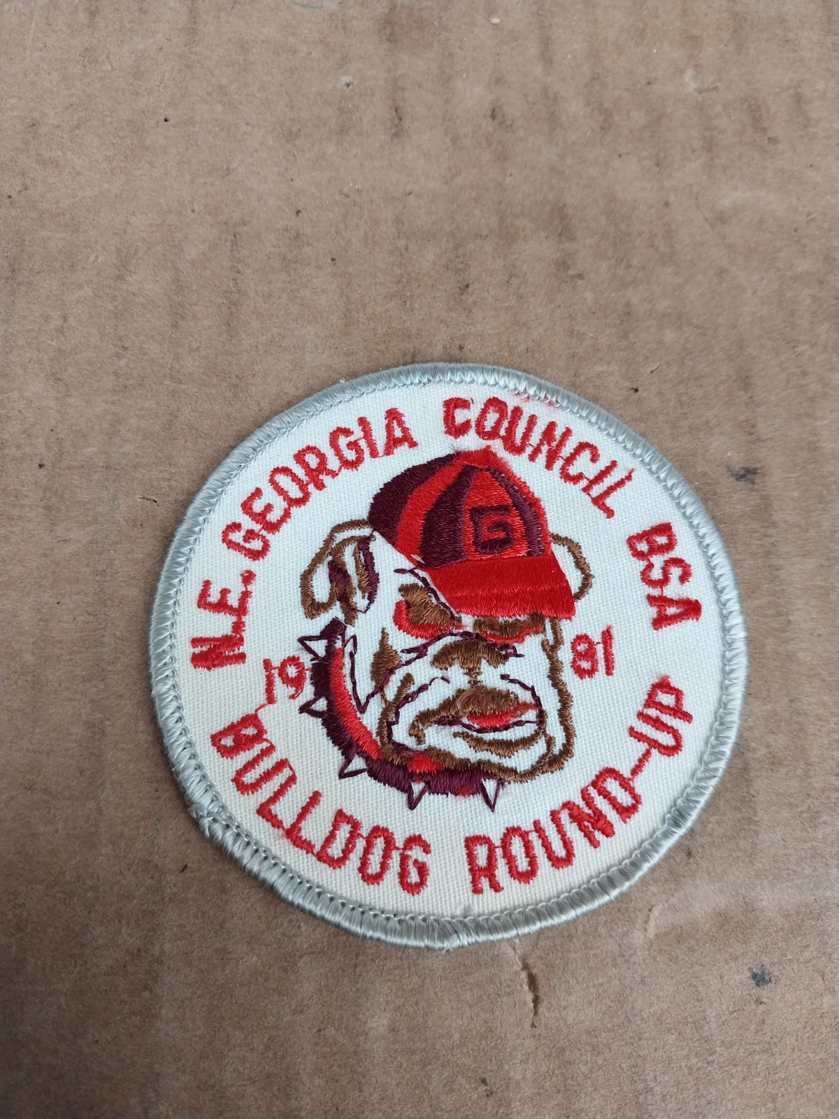 1981 Georgia Bulldogs BSA N.E. Georgia Council Bulldog Round Up Patch UGA HTF 1981 Georgia Bulldogs BSA N.E. Georgia Council Bulldog Round Up Patch UGA HTF