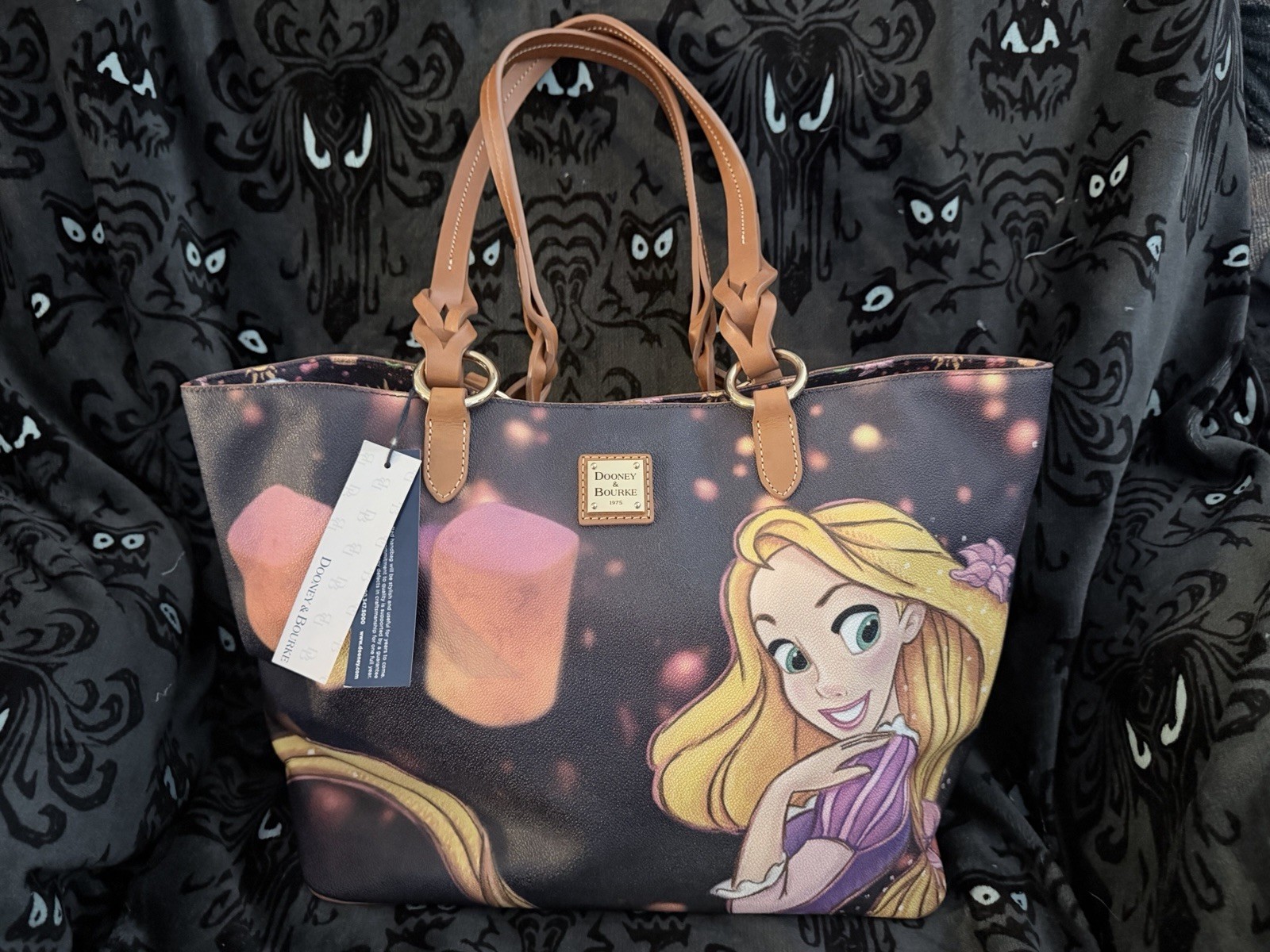Disney Dooney & Bourke Tangled Rapunzel Tote 10th Anniversary Disney Dooney & Bourke Tangled Rapunzel Tote 10th Anniversary