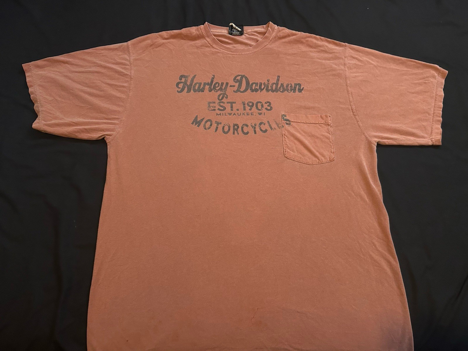 Harley Davidson, Moscow-Russia orange pocket Vintage tee Harley Davidson, Moscow-Russia orange pocket Vintage tee