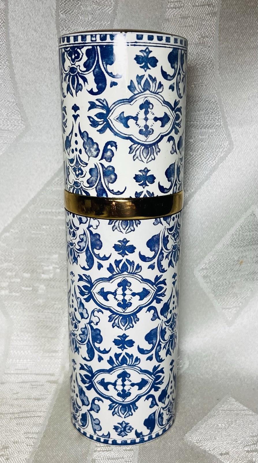 Vintage Guerlain Shalimar 3 Oz Perfume Case 1969 Blue White Gold EMPTY Vintage Guerlain Shalimar 3 Oz Perfume Case 1969 Blue White Gold EMPTY