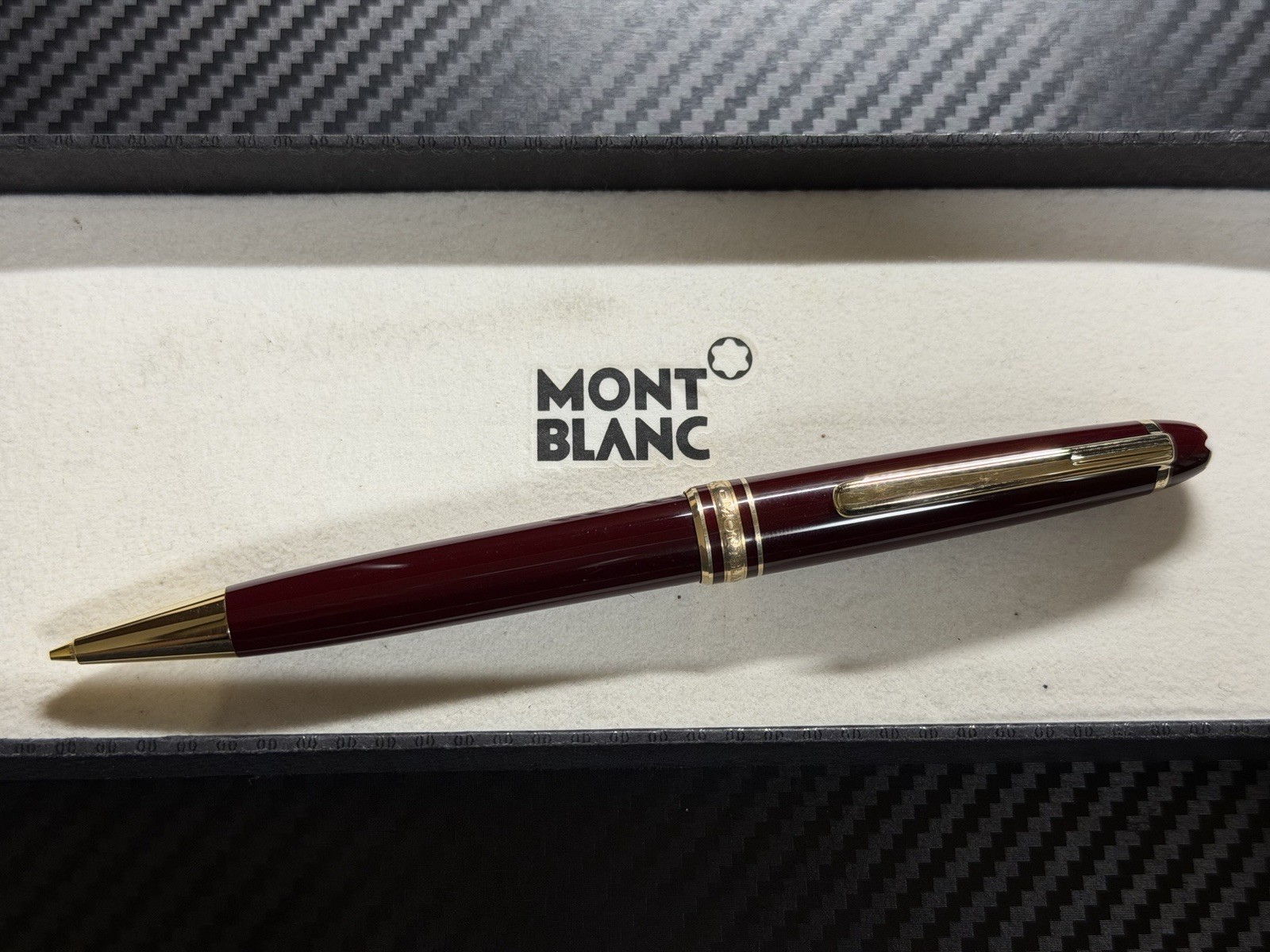 Excellent Montblanc Meisterstück 165 Classique Bordeaux Mechanical Pencil 0.5mm Excellent Montblanc Meisterstück 165 Classique Bordeaux Mechanical Pencil 0.5mm