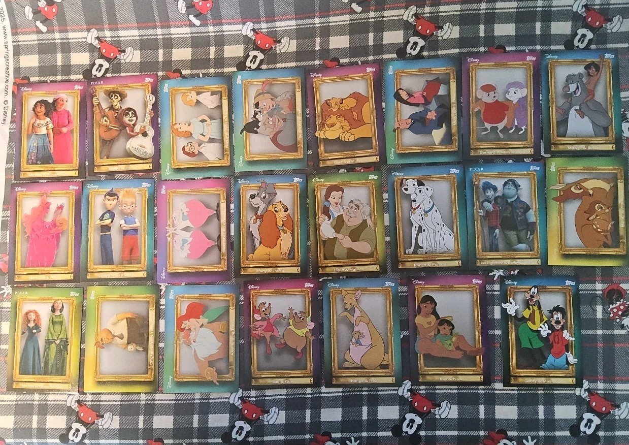 READ READ 2026 Topps Disney Neon Family First Insert 35 Card Complete Set READ READ 2026 Topps Disney Neon Family First Insert 35 Card Complete Set