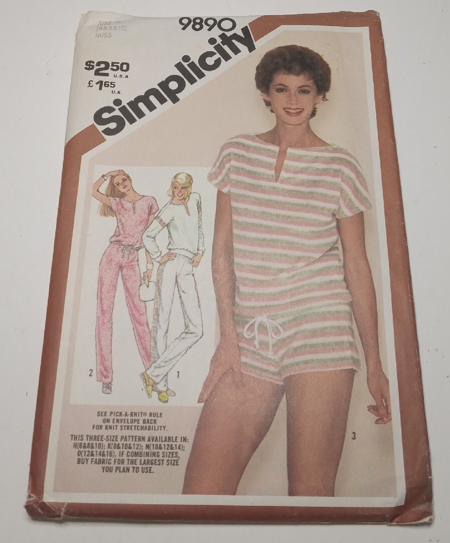 Simplicity's 1980 Loose Outfit #9890 Size (6-8-10) Simplicity's 1980 Loose Outfit #9890 Size (6-8-10)