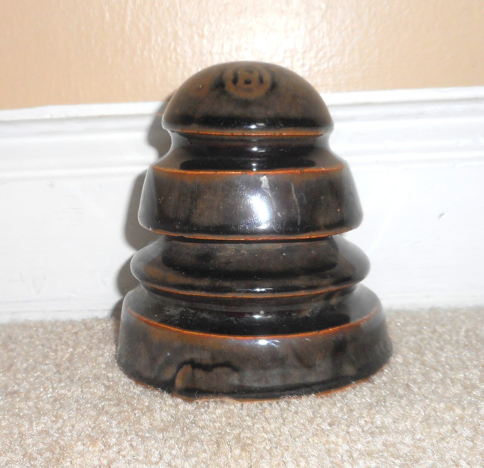 NICE DARK GRAY OHIO BRASS TRANSPOSITION STYLE PORCELAIN INSULATOR NICE DARK GRAY OHIO BRASS TRANSPOSITION STYLE PORCELAIN INSULATOR