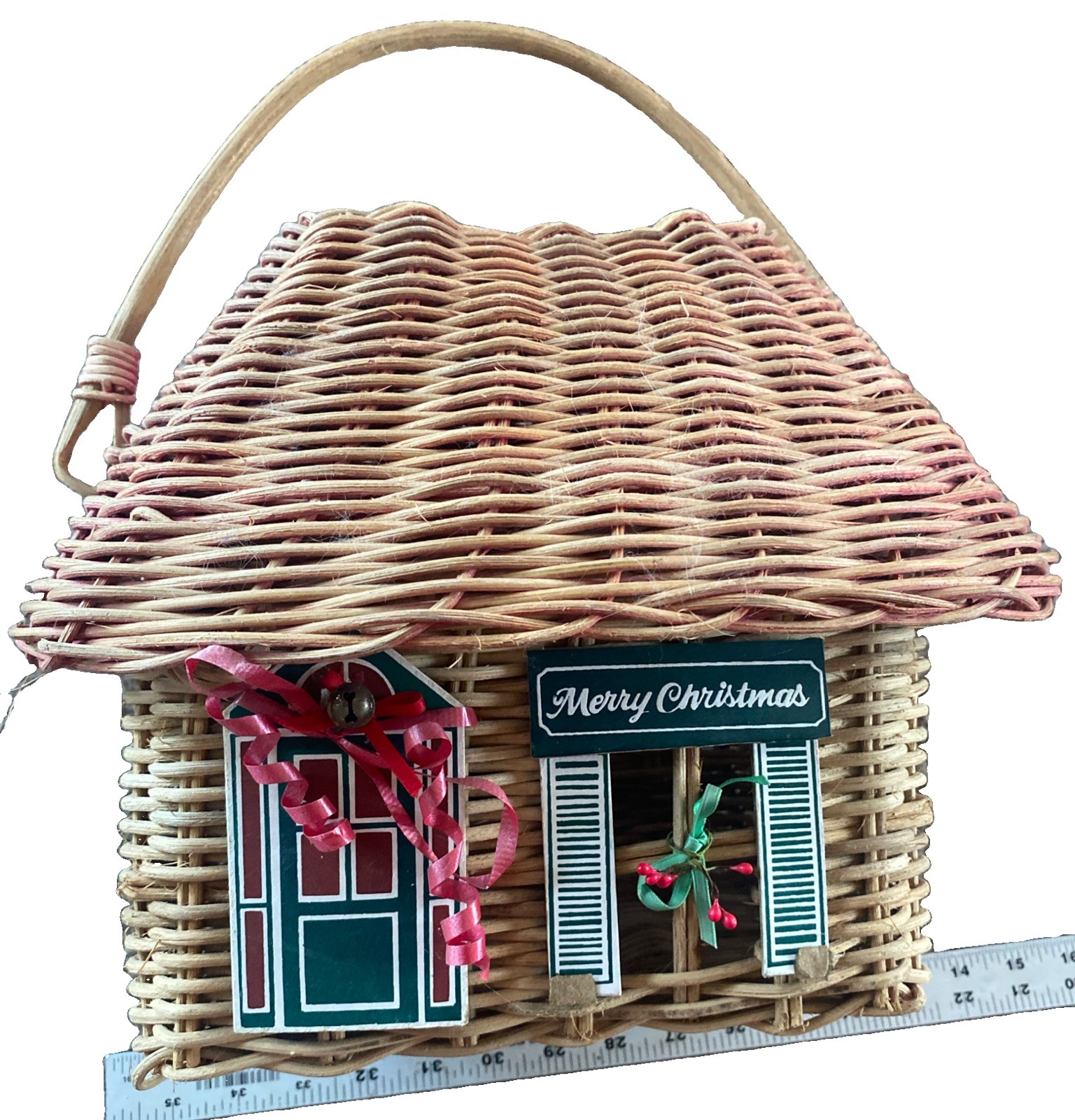 Vintage Large Merry Christmas House Wicker Rattan Gift Basket Purse9 X12x13” Vintage Large Merry Christmas House Wicker Rattan Gift Basket Purse9 X12x13”
