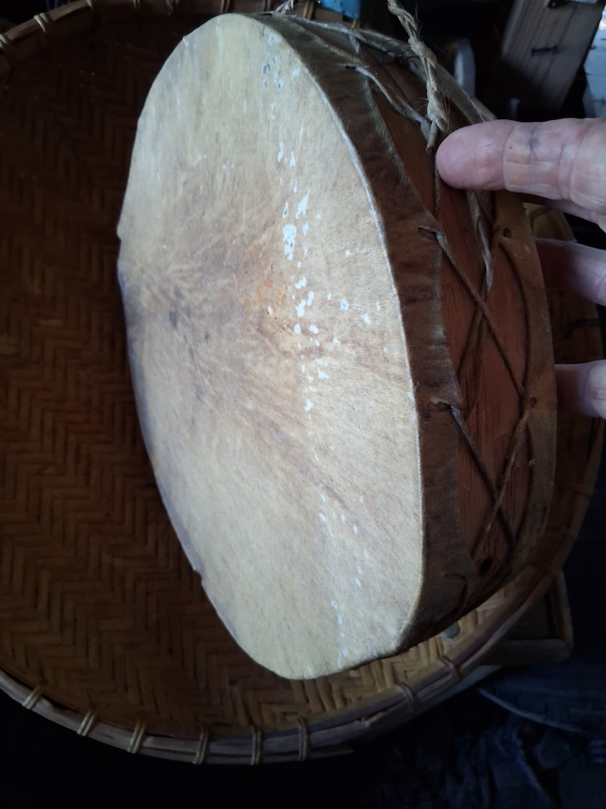 **ANTIQUE 75 YEAR OLD NATIVE AMERICAN RARAMURI TARAHUMARA SHAMAN DRUM HTF"" **ANTIQUE 75 YEAR OLD NATIVE AMERICAN RARAMURI TARAHUMARA SHAMAN DRUM HTF""