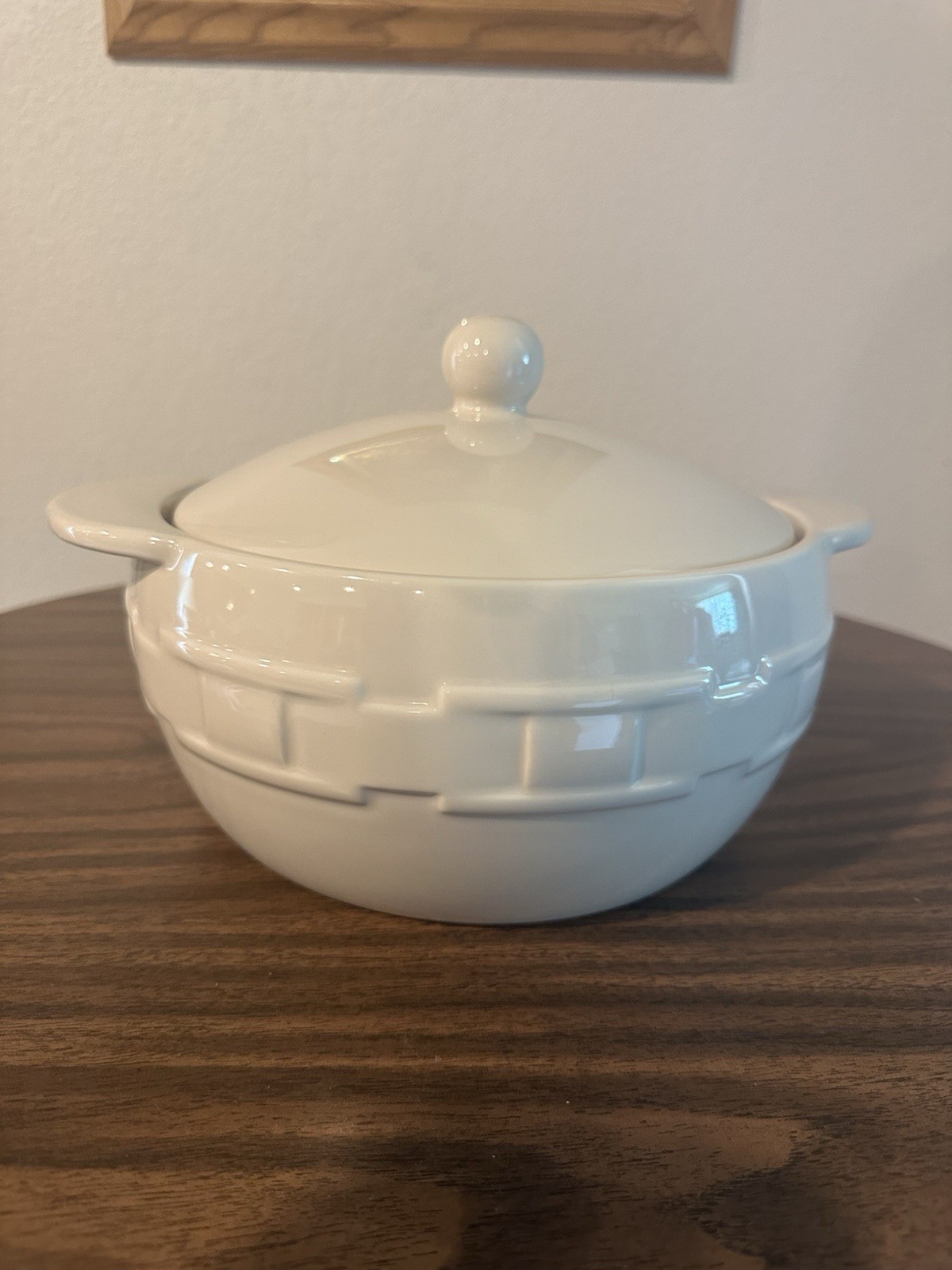 Longaberger 2.5 Quart Ball Casserole Dish-Ivory-NEW-In-Box Beautiful