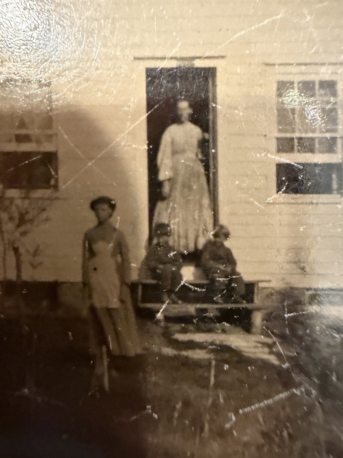 Antique 1870s Tintype Family Outside House Home Rural Americana Photo 3 x 4” Antique 1870s Tintype Family Outside House Home Rural Americana Photo 3 x 4”