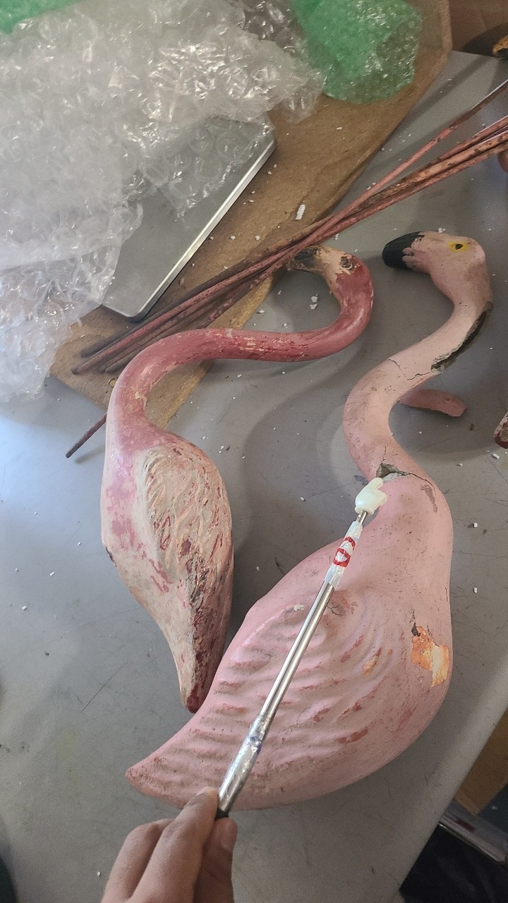 DEFECTIVE Vtg Iconic Kitschy Flock 3 Concrete Cast Flamingos 50s Yard Sc G3D DEFECTIVE Vtg Iconic Kitschy Flock 3 Concrete Cast Flamingos 50s Yard Sc G3D