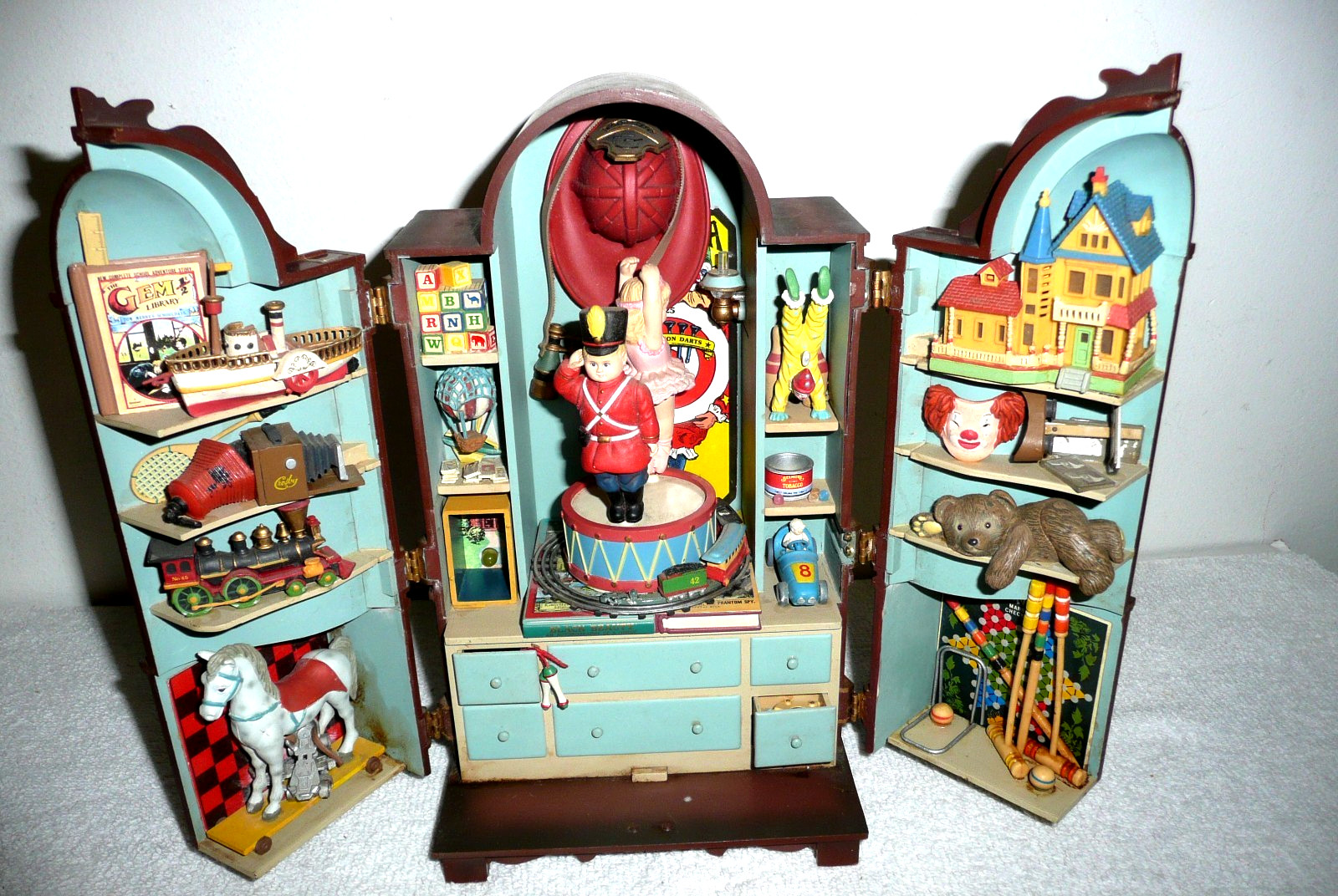 Vtg 1990 Enesco "The Dream Keeper" Lighted Animated Music Box - Parts or Repair Vtg 1990 Enesco "The Dream Keeper" Lighted Animated Music Box - Parts or Repair