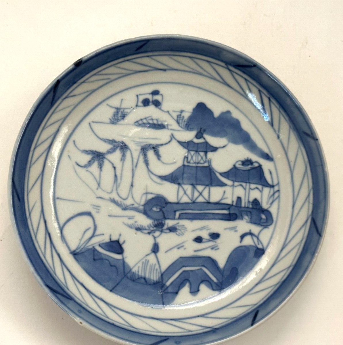 Antique Chinese 19th C. Export Canton Small Plate Antique Chinese 19th C. Export Canton Small Plate