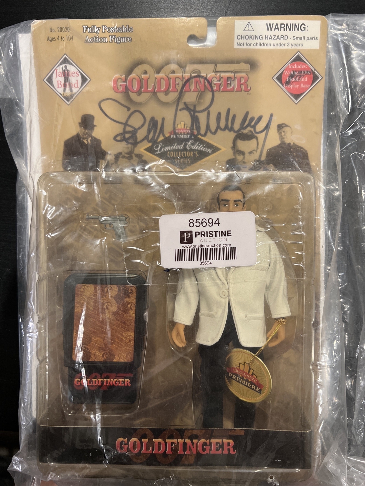 RARE SIGNED Vintage James Bond 007 Goldfinger Action Figure 6'' VTG 1998 SEALED
