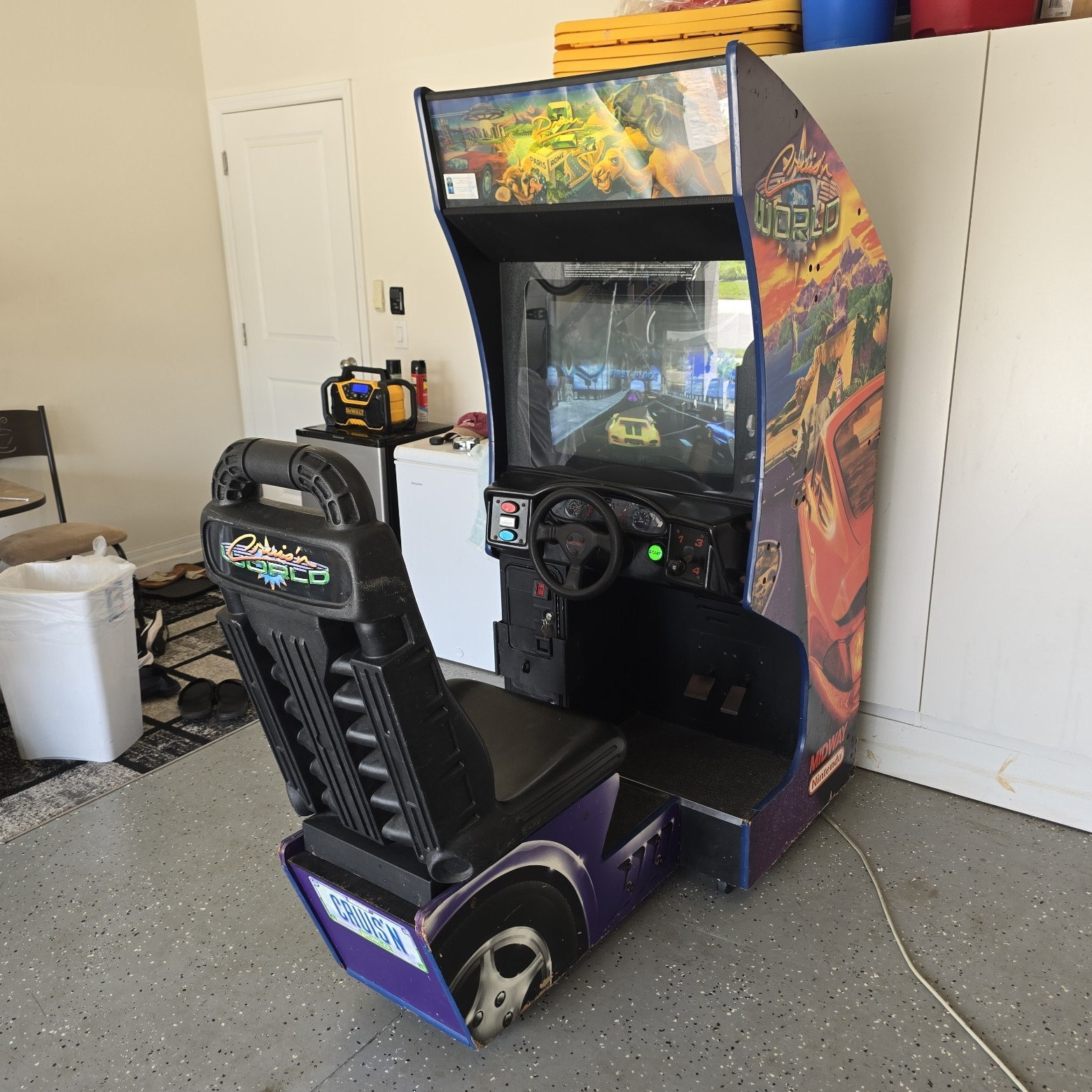 Midway Cruis'n World Sit-Down Driving Arcade Machine Cabinet Original 1996 Midway Cruis'n World Sit-Down Driving Arcade Machine Cabinet Original 1996