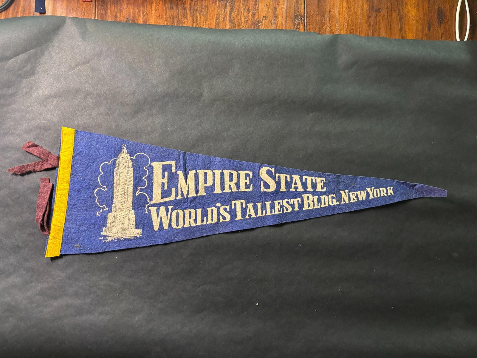 Rare Vintage 1940's Empire State Building Felt Pennant 26" Rare Vintage 1940's Empire State Building Felt Pennant 26"