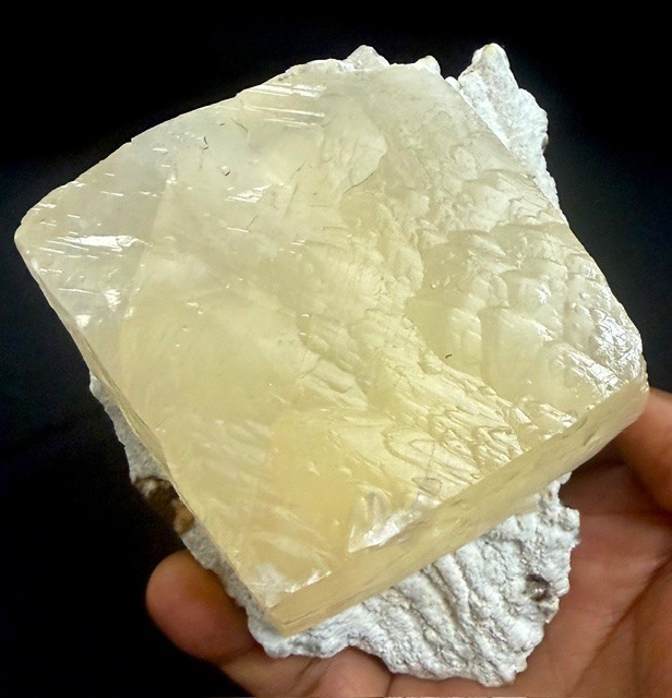 Calcite huge yellow crystal on Chalcedony base # 733 Calcite huge yellow crystal on Chalcedony base # 733