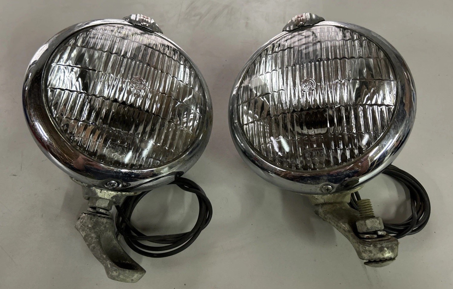 Vintage Unity F1 Chicago Car Truck Tractor Fog Spot Head Light Rat Rod Antique Vintage Unity F1 Chicago Car Truck Tractor Fog Spot Head Light Rat Rod Antique