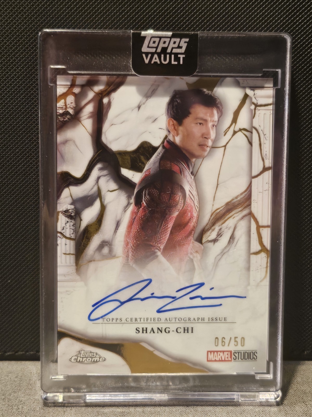 Topps Vault Immortal Autographs Card Simu Liu As Shang Chi /50 Topps Vault Immortal Autographs Card Simu Liu As Shang Chi /50