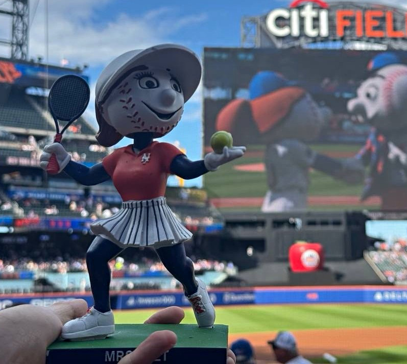 Mr. Met Bobblehead Figure MLB Baseball Collectible, Citi Field Stadium Mr. Met Bobblehead Figure MLB Baseball Collectible, Citi Field Stadium