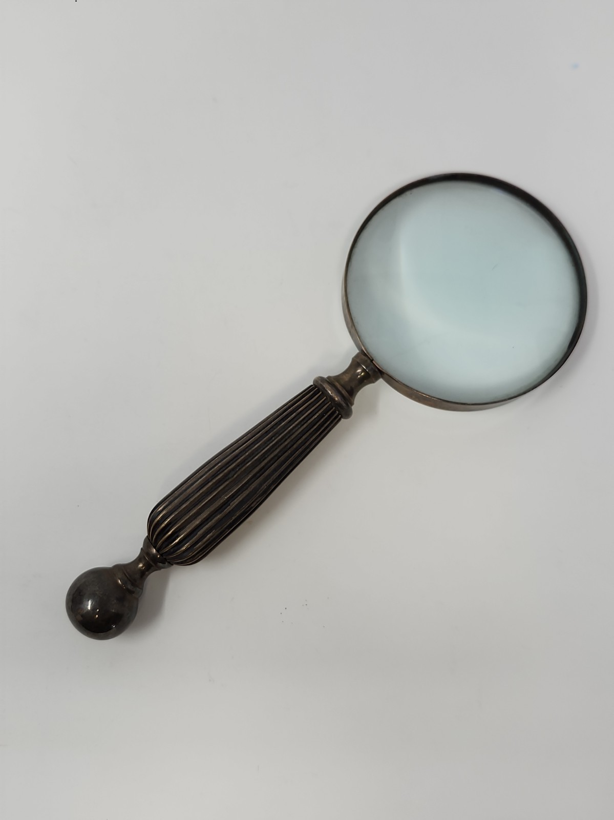 Large 10" Vintage Silver Plated Magnifying Glass Ornate Ribbed Fluted Handle Large 10" Vintage Silver Plated Magnifying Glass Ornate Ribbed Fluted Handle