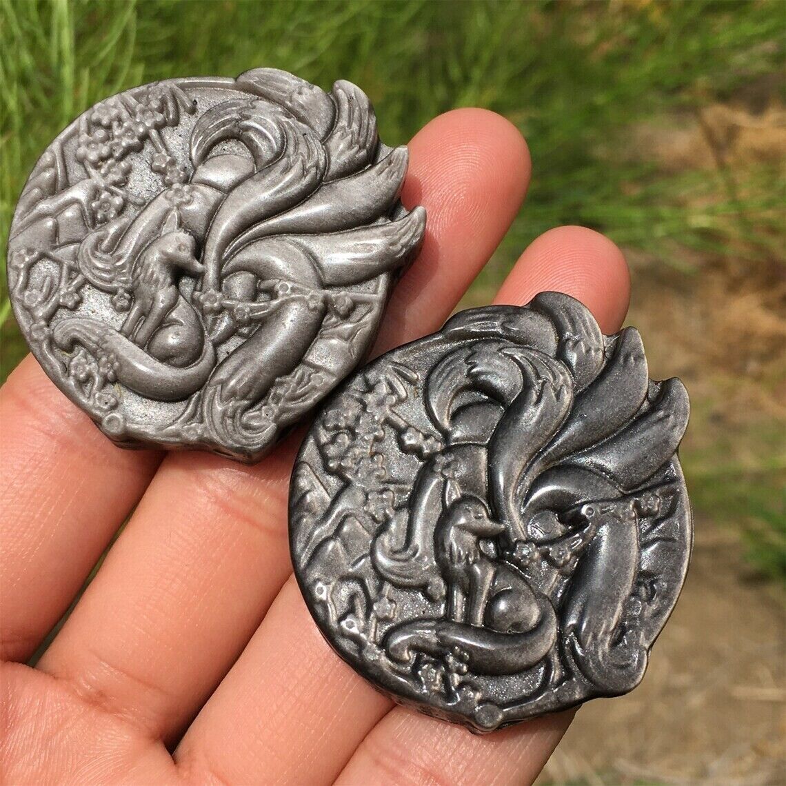 1pc Hand Carved Natural Silver Obsidian Nine-Tailed Fox