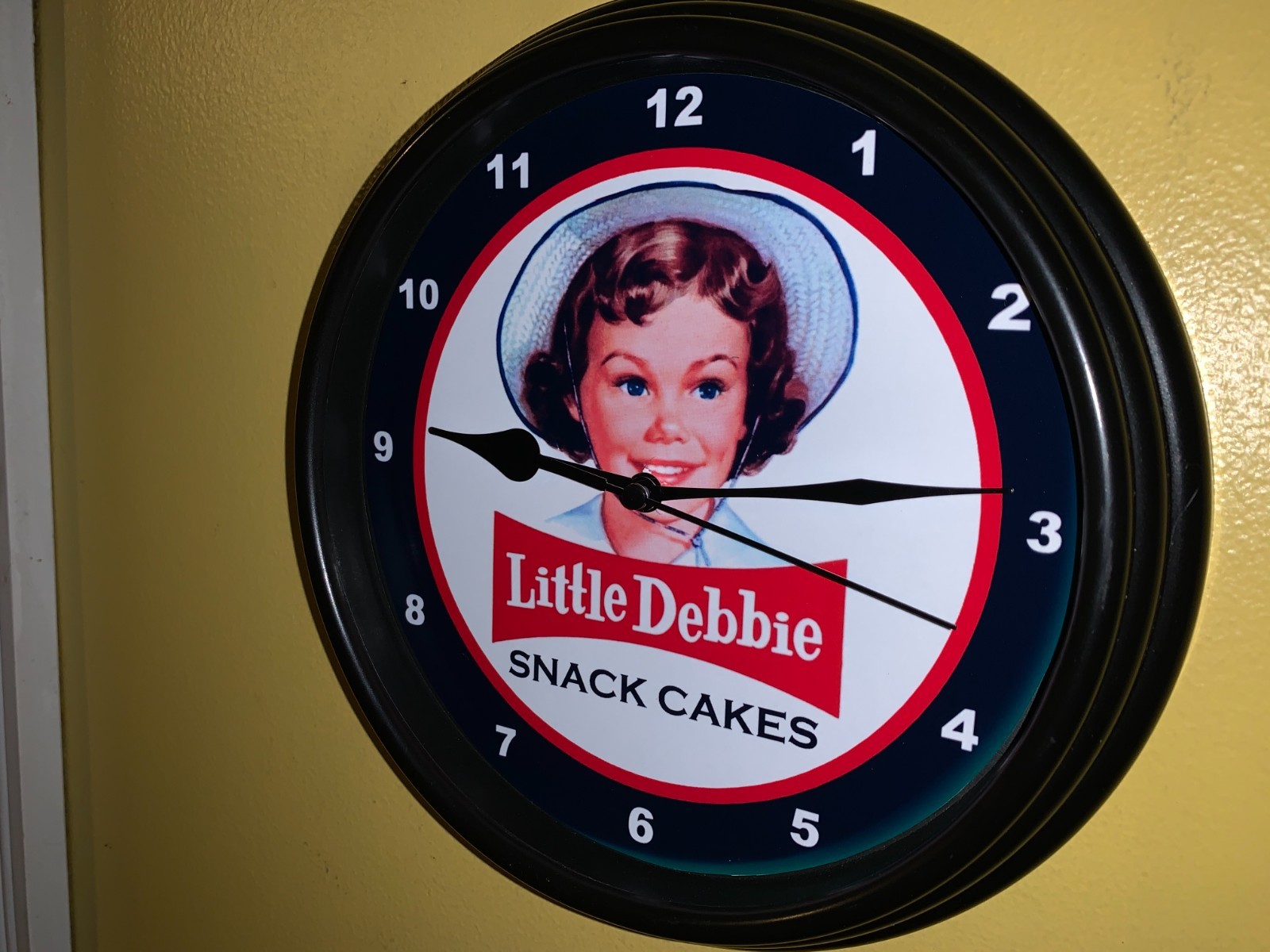 Little Debbie Cakes Bakery Grocery Store Kitchen Diner Advertising Clock Sign Little Debbie Cakes Bakery Grocery Store Kitchen Diner Advertising Clock Sign