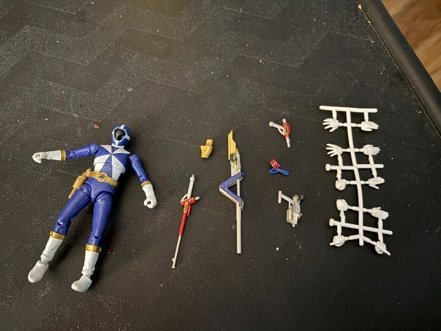 Super Sentai SHODO GoGoV figure "GoBlue" Super Sentai SHODO GoGoV figure "GoBlue"