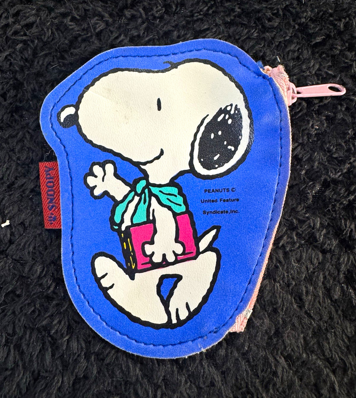 Vintage Snoopy Peanuts Fine Concept Blue Zipper Coin Purse UFS Rare Vintage Snoopy Peanuts Fine Concept Blue Zipper Coin Purse UFS Rare