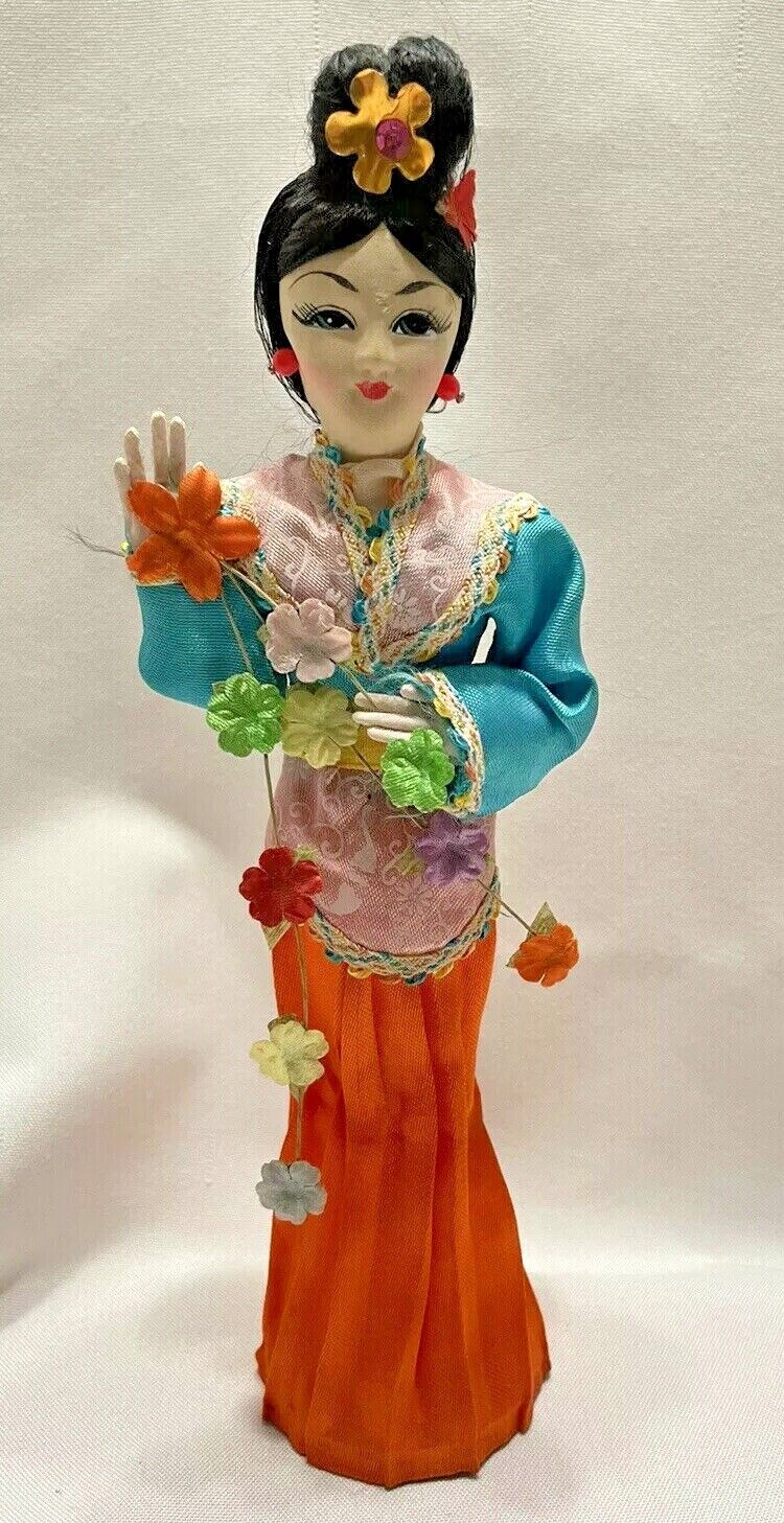 Vintage Wood & Cloth Oriental Doll Souvenir Giesha 10 1/2\