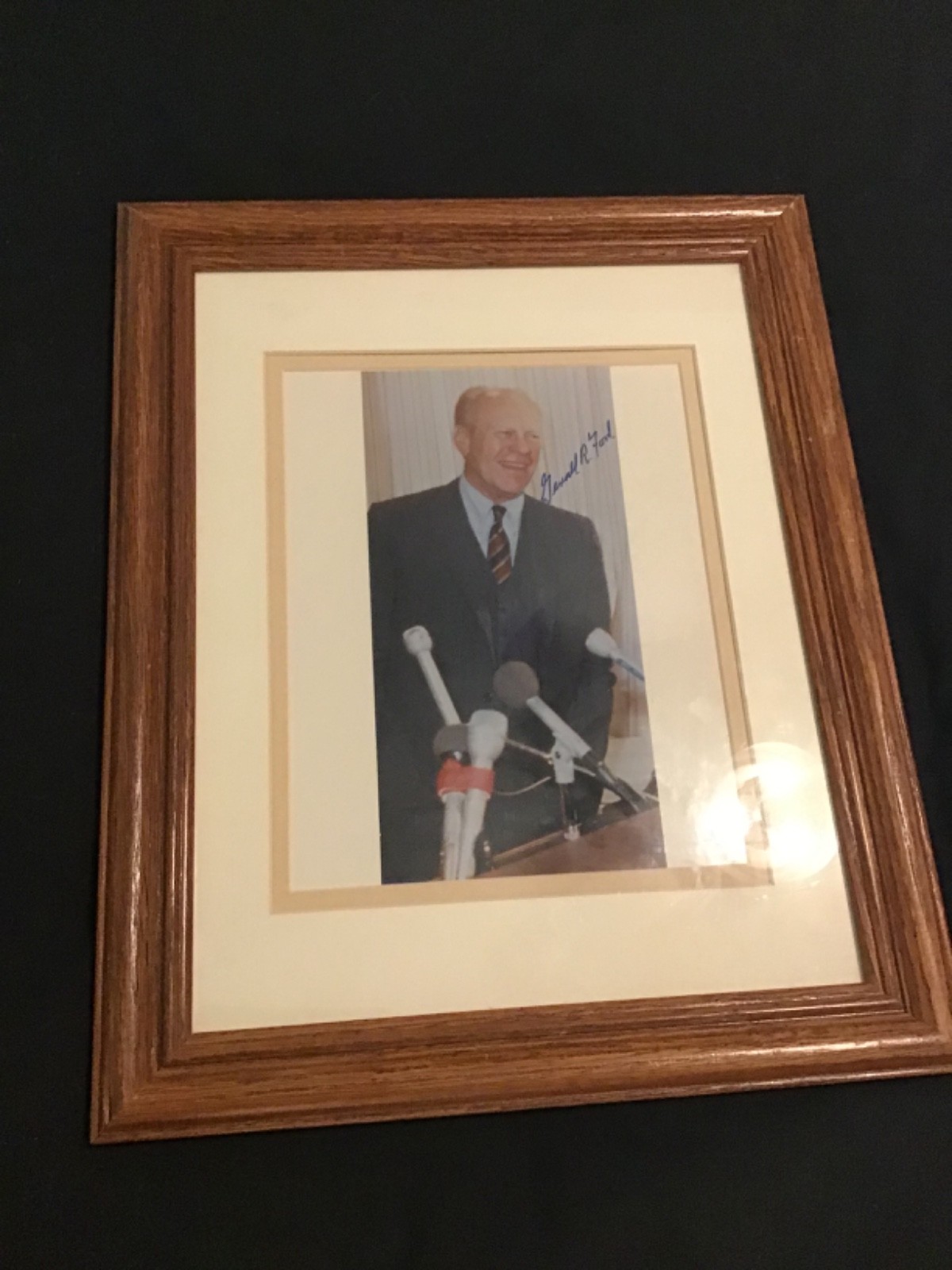POTUS Gerald R. Ford Signed Autographed & Professionally Framed/Matted Beautiful POTUS Gerald R. Ford Signed Autographed & Professionally Framed/Matted Beautiful