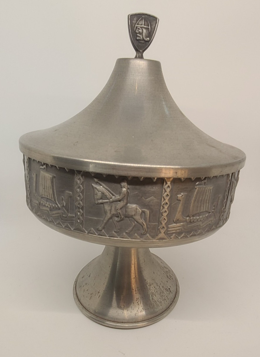 Vintage Snorre Norsk Tinn Pewter Lidded Pedestal Bowl BJH 39 Norway Viking Vintage Snorre Norsk Tinn Pewter Lidded Pedestal Bowl BJH 39 Norway Viking