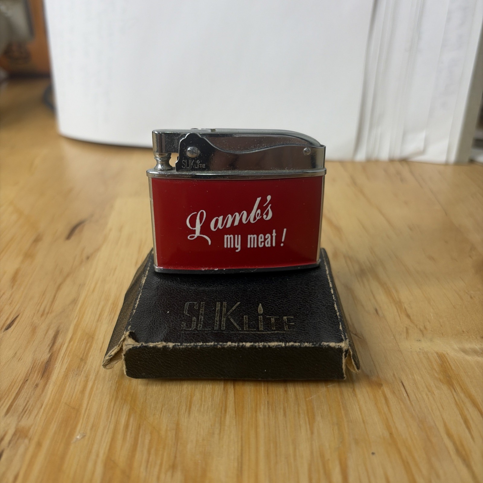 Vintage Sliklite Novelty Pocket Lighter- Unused In Original Box Red RARE Vintage Sliklite Novelty Pocket Lighter- Unused In Original Box Red RARE