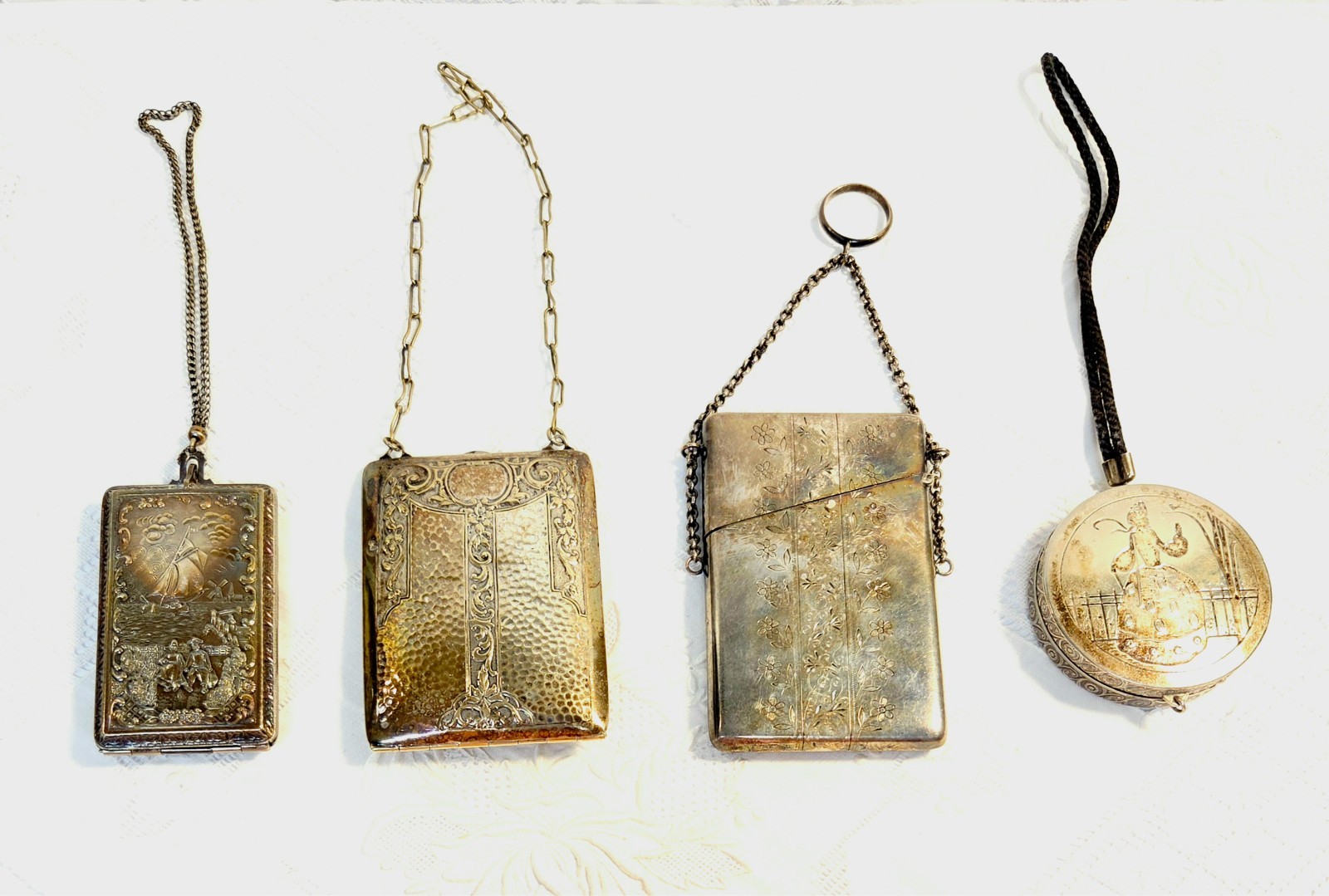 #16 Lot of 4 Vintage 1930s Wristlets Compact, Coin, & Chatelaine Cigarette