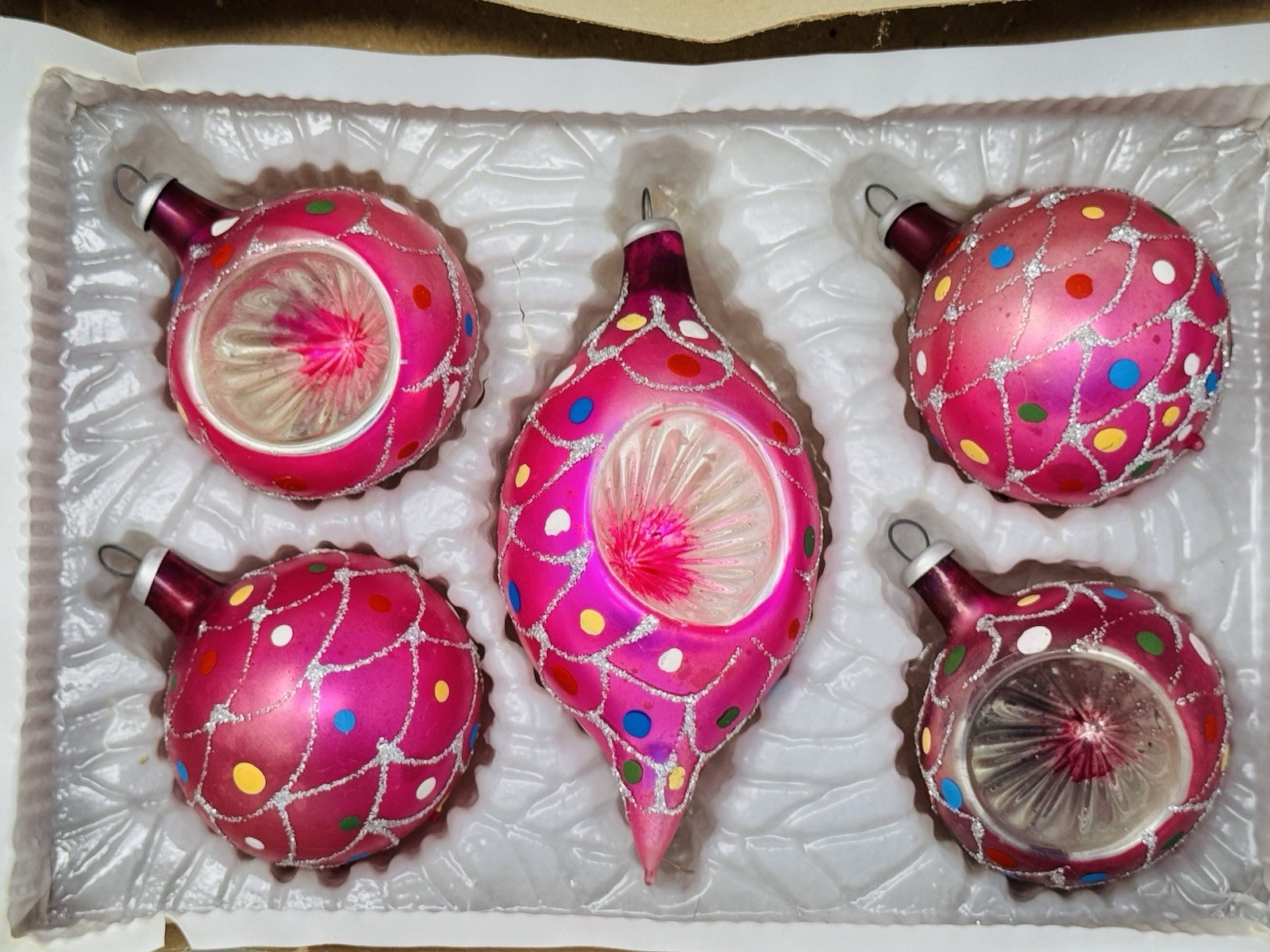 5 Vtg Mercury Glass Pink Mica Christmas Ornaments Columbia Tear Drop Indent 5 Vtg Mercury Glass Pink Mica Christmas Ornaments Columbia Tear Drop Indent