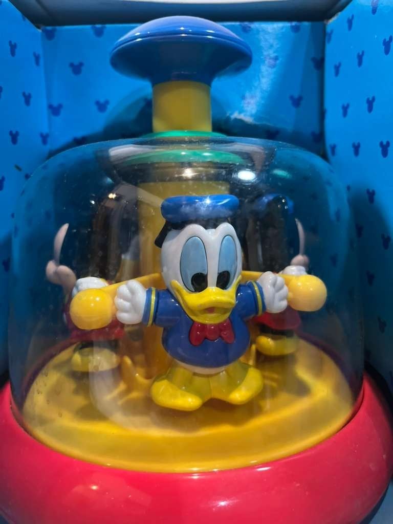 Disney Store Mickey & Friends Electronic Host Spinning Top 2000 Disney Store Mickey & Friends Electronic Host Spinning Top 2000