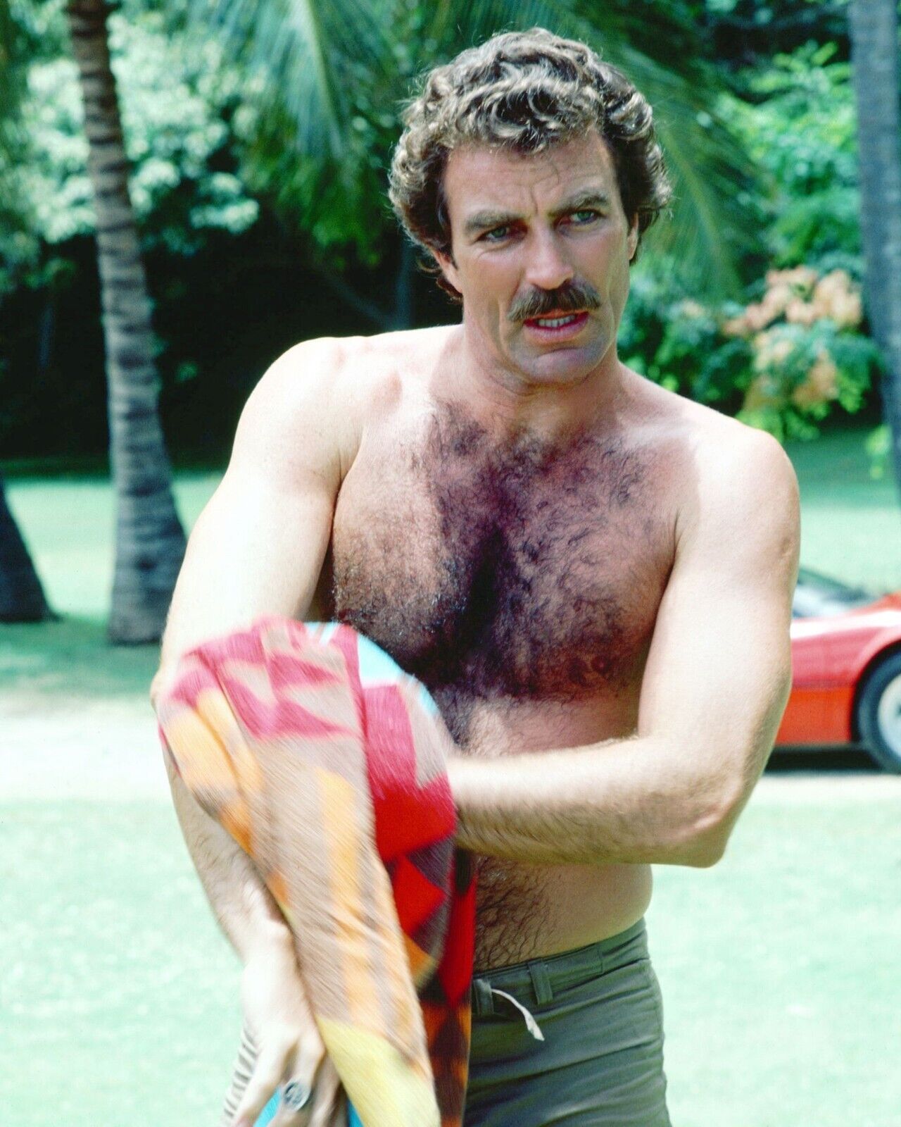 Actor Tom Selleck in TV Series Magnum P.I. Publicity Picture Poster Photo 8.5x11