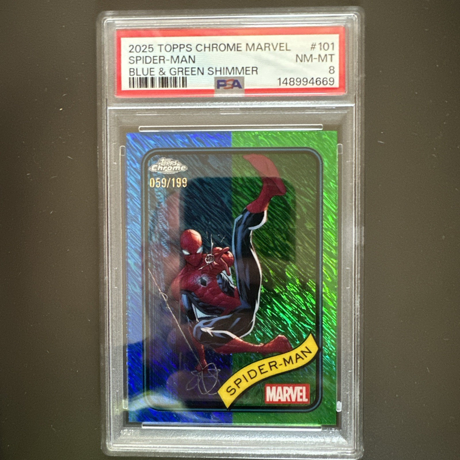 2025 TOPPS CHROME MARVEL BLUE & GREEN SHIMMER #101 SPIDER-MAN 120/199 PSA 8 2025 TOPPS CHROME MARVEL BLUE & GREEN SHIMMER #101 SPIDER-MAN 120/199 PSA 8