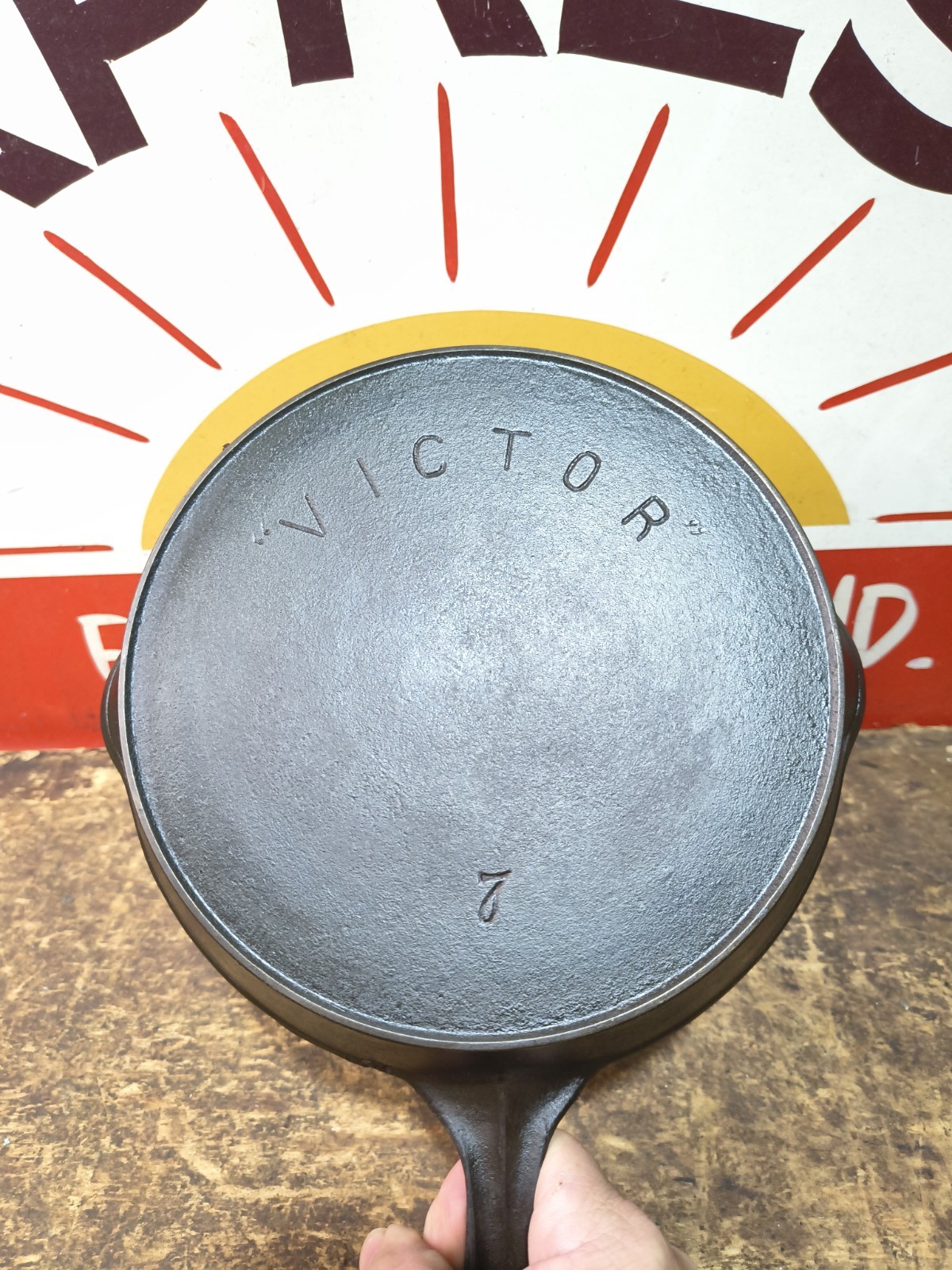 "Fully Restored" Victor Erie Era Pre-Griswold #7 Cast Iron Skillet Seasoned Flat
