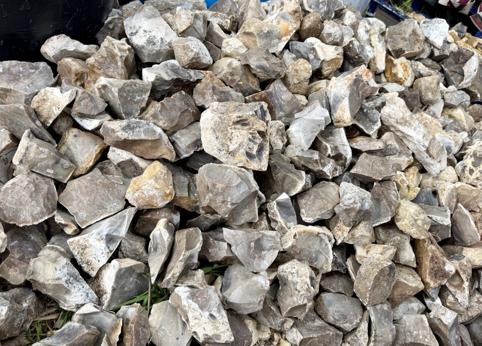8+ POUNDS Central Texas “Edwards Plateau”Chert/Flint Rocks for Knapping/Lapidary